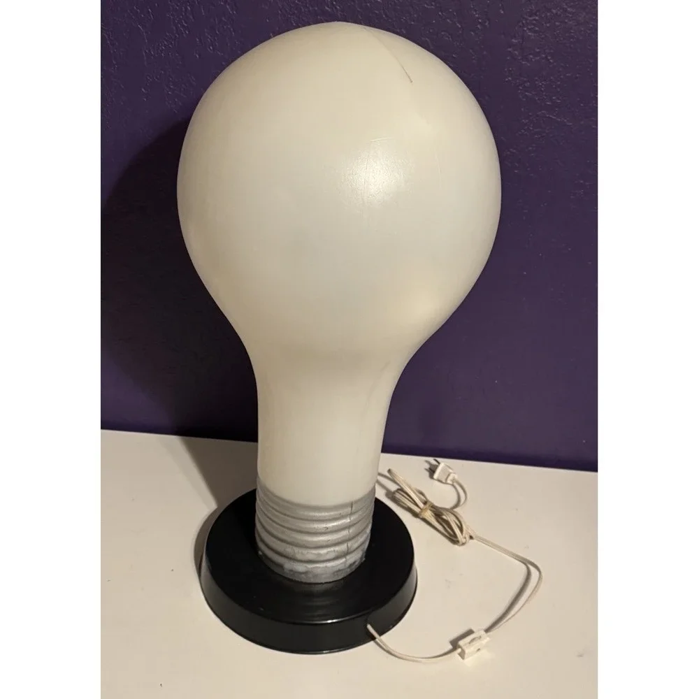 Vintage Blow Mold Light Bulb Figural Lamp Pop Art 2 Ft  Tall Prop Tom Hanks Big